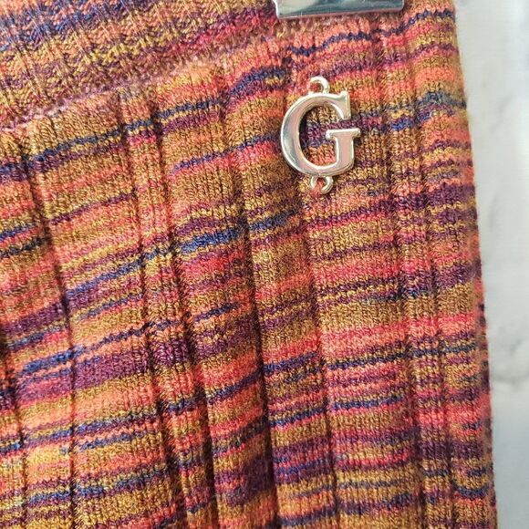 GUESS Cinched Front Anika Ribbed Bodycon Skirt Small - Picture 10 of 12